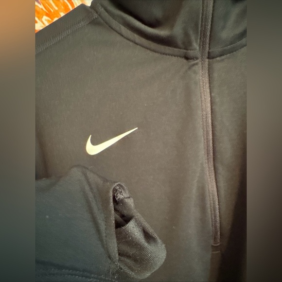 Nike Running Dri-FIT Women’s Long Sleeve Running Top - Picture 7 of 7